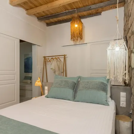 Luxury Rooftop With Private Pool In Milos, 3 Bedrooms Provatas