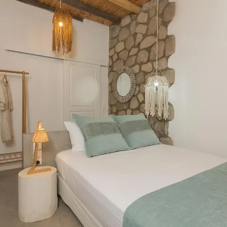 Summer Boutique With A Stunning Sea View And A Swimming Pool Provatas