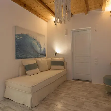 Luxury Rooftop With Private Pool In Milos, 3 Bedrooms Villa *