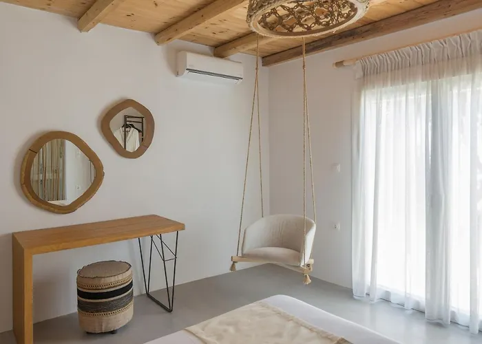 Villa Luxury Three-Bedroom Private Pool Villa With 4 Bathrooms And Breakfast Included Provatas