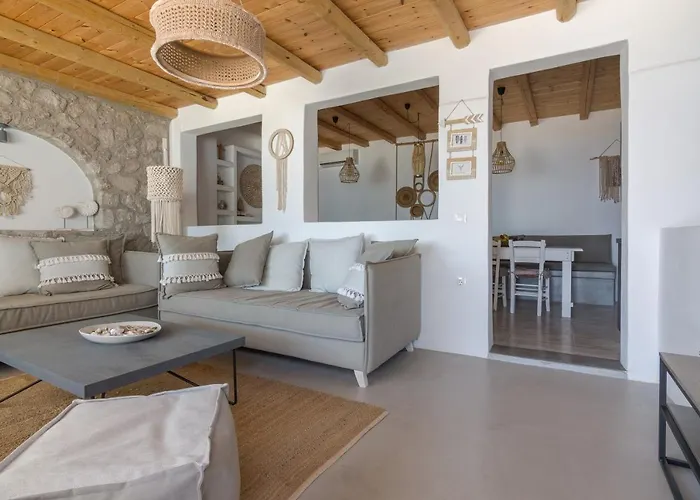Villa Luxury Rooftop With Private Pool In Milos, 3 Bedrooms *