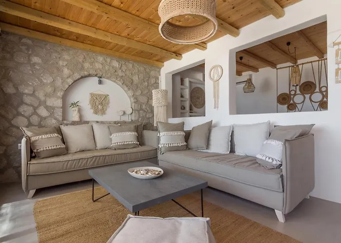 Villa Luxury Rooftop With Private Pool In Milos, 3 Bedrooms Provatas