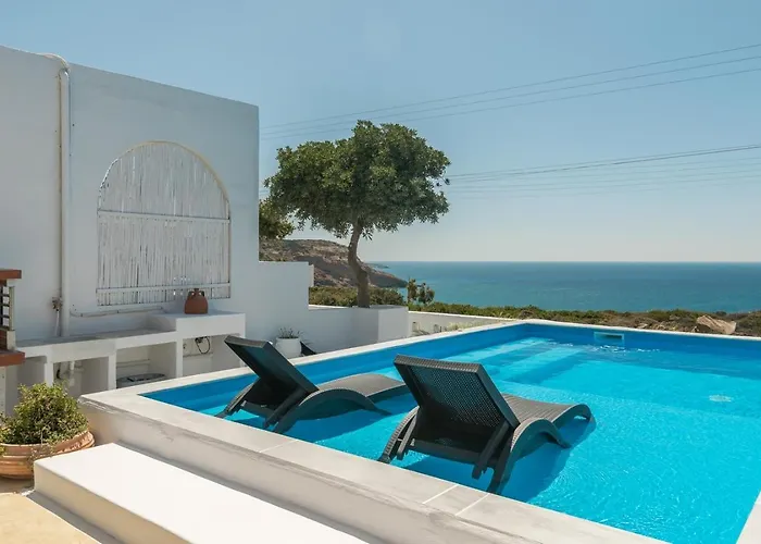 Luxury Three-Bedroom Private Pool Villa With 4 Bathrooms And Breakfast Included Villa *
