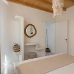 Luxury Rooftop With Private Pool In Milos, 3 Bedrooms * Provatas