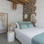 Luxury Rooftop With Private Pool In Milos, 3 Bedrooms Villa *