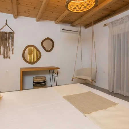 Βίλα Luxury Rooftop With Private Pool In Milos, 3 Bedrooms