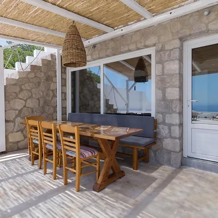 Βίλα Luxury Rooftop With Private Pool In Milos, 3 Bedrooms