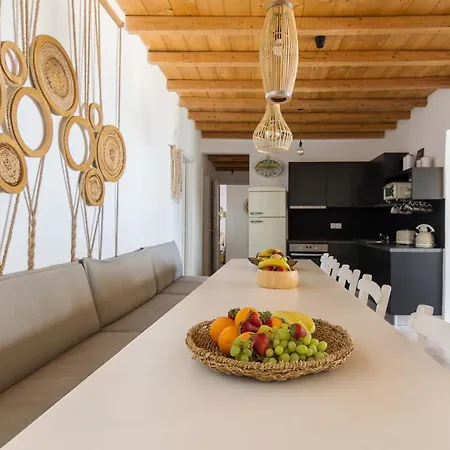 Luxury Rooftop With Private Pool In Milos, 3 Bedrooms *
