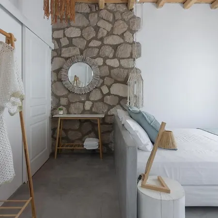 Villa Luxury Rooftop With Private Pool In Milos, 3 Bedrooms