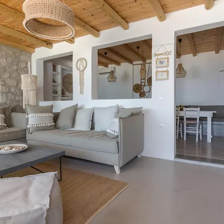 Villa Luxury Rooftop With Private Pool In Milos, 3 Bedrooms *