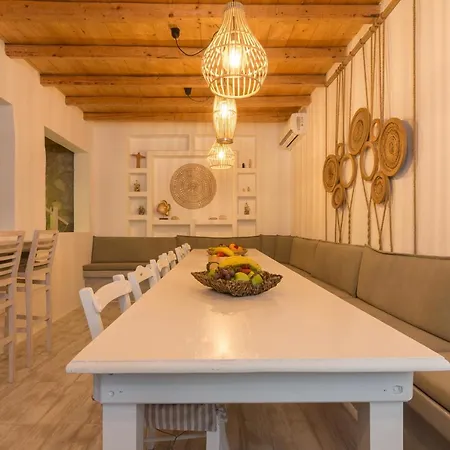 Summer Boutique With A Stunning Sea View And A Swimming Pool Provatas