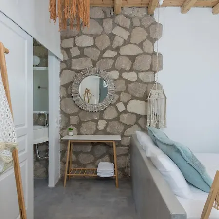 Villa Luxury Rooftop With Private Pool In Milos, 3 Bedrooms *